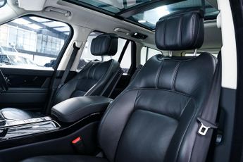 Land Rover Range Rover 2.0 P400e 13.1kWh Autobiography SUV 5dr Petrol Plug-in Hybrid Au