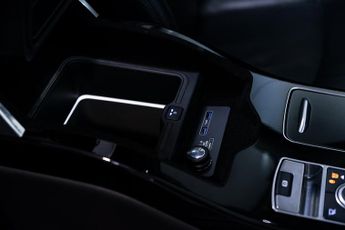 Land Rover Range Rover 2.0 P400e 13.1kWh Autobiography SUV 5dr Petrol Plug-in Hybrid Au