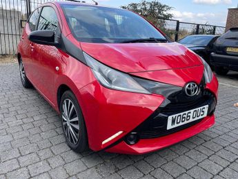 Toyota AYGO 1.0 VVT-i x-play Euro 6 5dr