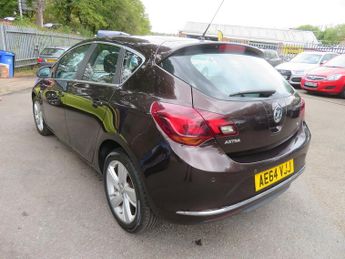 Vauxhall Astra 1.6 SRI AUTO