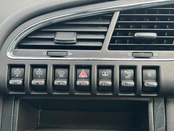 Peugeot 3008 2.0 HDi Allure SUV 5dr Diesel Auto Euro 5 (163 ps)