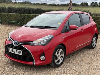 Toyota Yaris 1.5 VVT-h Icon Hatchback 5dr Petrol Hybrid E-CVT Euro 6 (101 ps)