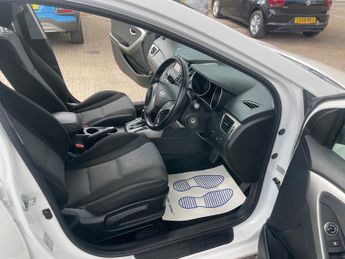 Hyundai i30 CRDI ACTIVE