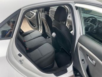 Hyundai i30 CRDI ACTIVE