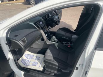 Hyundai i30 CRDI ACTIVE