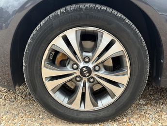 Kia Venga 1.6 4 MPV 5dr Petrol Auto Euro 6 (123 bhp)