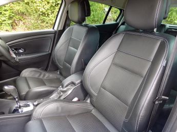 Renault Megane GT LINE TOMTOM AUTOMATIC