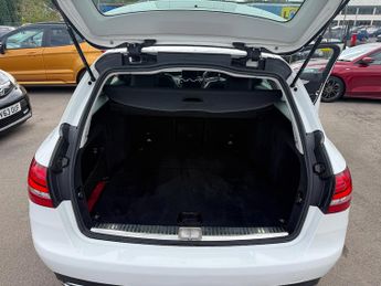 Mercedes 220 C  D SPORT