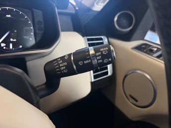 Land Rover Range Rover 3.0 TD V6 Vogue SE SUV 5dr Diesel Auto 4WD Euro 6 (s/s) (258 ps)