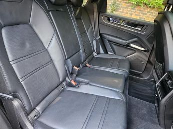 Porsche Cayenne V6 E-HYBRID 25.9 kWh