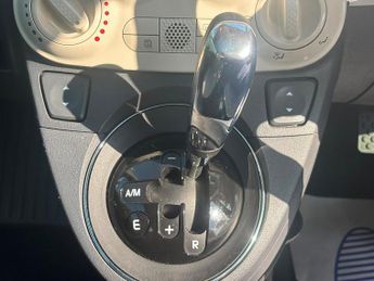 Fiat 500 1.2 Lounge Hatchback 3dr Petrol Dualogic Euro 6 (s/s) (69 bhp)