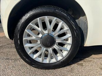 Fiat 500 1.2 Lounge Hatchback 3dr Petrol Dualogic Euro 6 (s/s) (69 bhp)