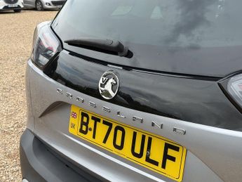 Vauxhall Crossland 1.2 Turbo SRi Nav SUV 5dr Petrol Manual Euro 6 (s/s) (130 ps)