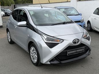 Toyota AYGO VVT-I X-PLAY X-SHIFT