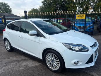 Ford Focus 1.6 Zetec Hatchback 5dr Petrol Manual Euro 5 (125 ps)