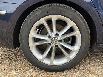 Volkswagen CC 2.0 TDI BlueMotion Tech Saloon 4dr Diesel DSG Euro 5 (s/s) (140 