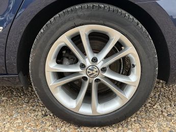 Volkswagen CC 2.0 TDI BlueMotion Tech Saloon 4dr Diesel DSG Euro 5 (s/s) (140 