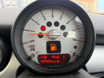 MINI Clubman 1.6 Cooper Euro 6 (s/s) 5dr