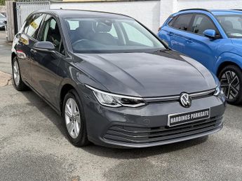 Volkswagen Golf LIFE TSI