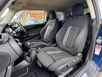 MINI Cooper S MINI COOPER S 2.0L PETROL, AUTO, EURO 6, 5 SEAT, 66-17, ULEZ, FR