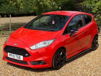 Ford Fiesta 1.6T EcoBoost ST-2 Hatchback 3dr Petrol Manual Euro 5 (182 ps)