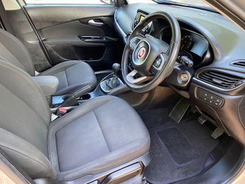 Fiat Tipo MultiJet Easy +