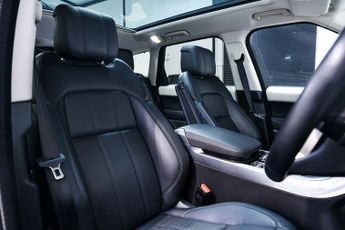 Land Rover Range Rover Sport 3.0 D300 MHEV HSE Silver SUV 5dr Diesel Auto 4WD Euro 6 (s/s) (3