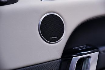 Land Rover Range Rover Sport 3.0 D300 MHEV HSE Silver SUV 5dr Diesel Auto 4WD Euro 6 (s/s) (3