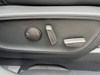 Ford Kuga ST-LINE X EDITION