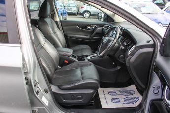 Nissan Qashqai 1.6 dCi Tekna SUV 5dr Diesel XTRON 2WD Euro 6 (s/s) (130 ps)