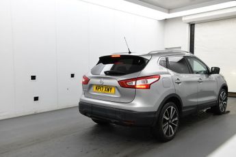 Nissan Qashqai 1.6 dCi Tekna SUV 5dr Diesel XTRON 2WD Euro 6 (s/s) (130 ps)