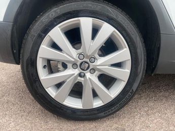 SEAT Arona TSI SE TECHNOLOGY DSG