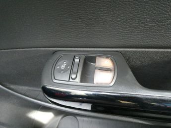 Vauxhall Corsa 1.4 SE AUTOMATIC