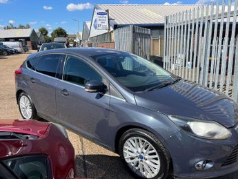 Ford Focus Zetec 125