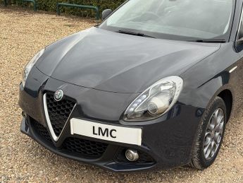 Alfa Romeo Giulietta 1.4 TB MultiAir Super Hatchback 5dr Petrol Manual Euro 6 (s/s) (