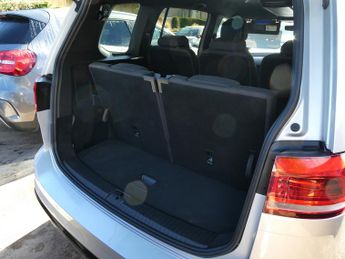 Volkswagen Touran 1.4 TSI R-Line MPV 5dr Petrol DSG Euro 6 (s/s) (150 ps)