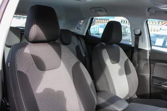 Vauxhall Grandland X 1.5 Turbo D BlueInjection SE SUV 5dr Diesel Auto Euro 6 (s/s) (1