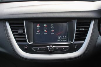 Vauxhall Grandland X 1.5 Turbo D BlueInjection SE SUV 5dr Diesel Auto Euro 6 (s/s) (1