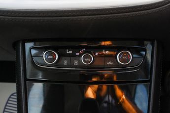 Vauxhall Grandland X 1.5 Turbo D BlueInjection SE SUV 5dr Diesel Auto Euro 6 (s/s) (1