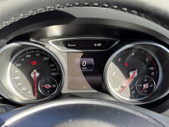 Mercedes CLA200 2.1 CLA200d Sport Shooting Brake 5dr Diesel Manual Euro 6 (s/s) 