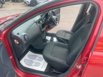 Dacia Sandero AMBIANCE SCE