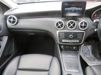 Mercedes 200 2.1D A200 SPORT