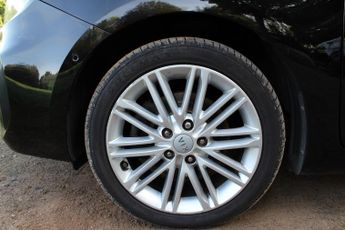 Kia Carens CRDI 4 ISG