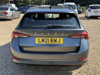 Skoda Octavia 1.0 TSI e-TEC MHEV SE Technology Estate 5dr Petrol Hybrid DSG Eu