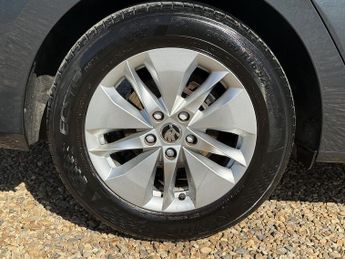 Skoda Octavia 1.0 TSI e-TEC MHEV SE Technology Estate 5dr Petrol Hybrid DSG Eu