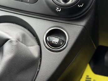 Fiat 500 1.0 MHEV Hatchback 3dr Petrol Manual Euro 6 (s/s) (70 bhp)