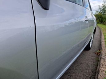 Toyota Auris VALVEMATIC COLOUR COLLECTION