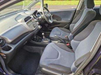 Honda Jazz I-VTEC S