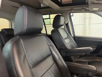 Land Rover Freelander 2 2.2 SD4 Metropolis SUV 5dr Diesel CommandShift 4WD Euro 5 (190 p