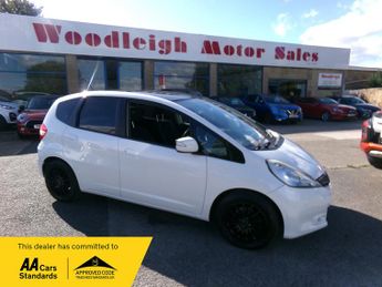Honda Jazz 1.4 I-VTEC EX AUTOMATIC